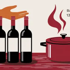 Trois bouteilles de vin rouge, idéales pour cuisiner une daube savoureuse. Prix : 13-50 EUR.